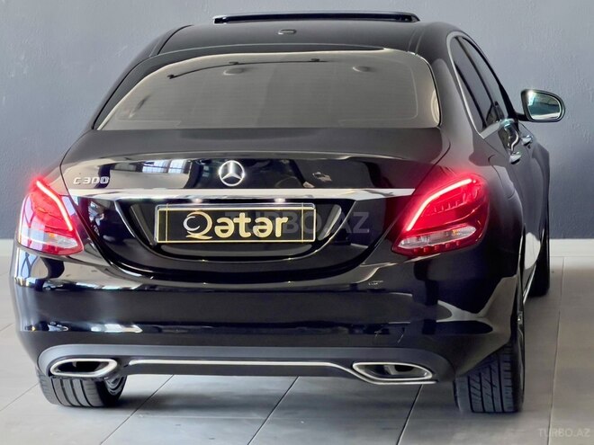 Mercedes C 300-8