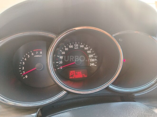 Kia Sorento 2011, 294,316 km - 2.4 l - Şirvan