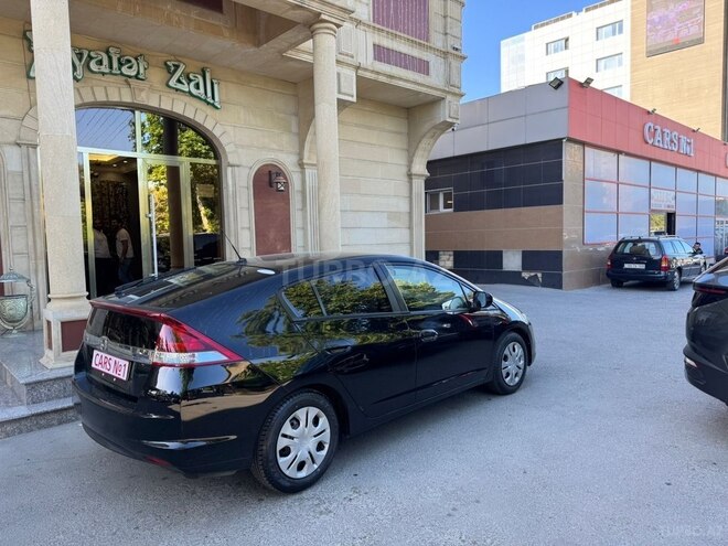 Honda Insight-7