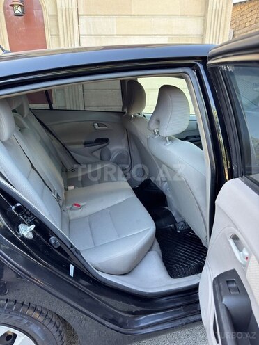 Honda Insight-11