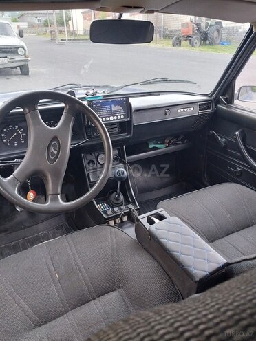LADA (VAZ) 2107 2005, 95,000 km - 1.6 л - Qax