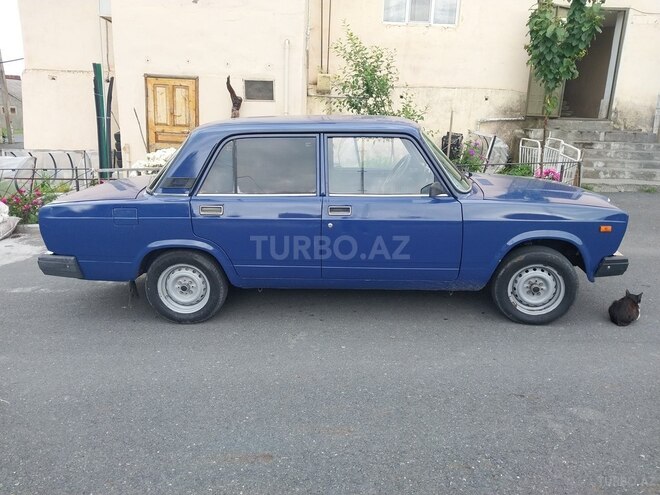 LADA (VAZ) 2107 2005, 95,000 km - 1.6 л - Qax