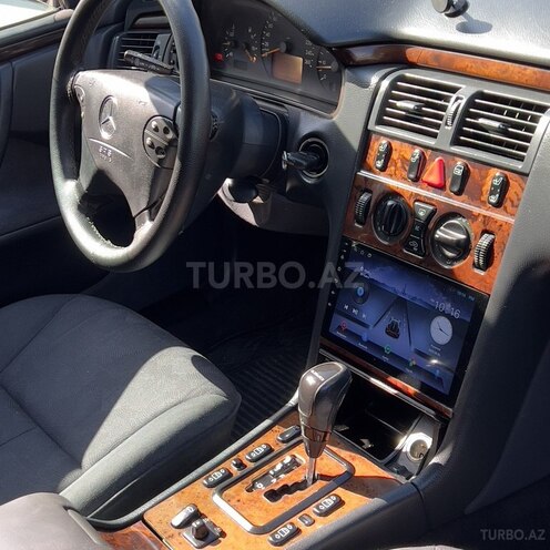 Mercedes E 240 1999, 350,111 km - 2.6 l - Sumqayıt