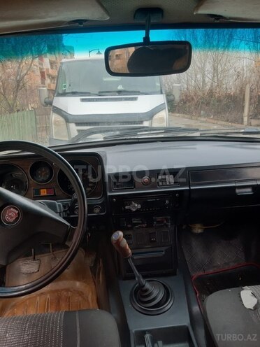 GAZ 24 1990, 300,000 km - 2.4 л - Bakı