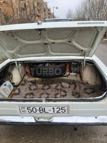 GAZ 24 1990, 300,000 km - 2.4 л - Bakı