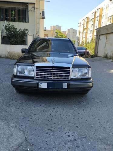 Mercedes E 250 1995, 575,000 km - 2.5 l - Bakı