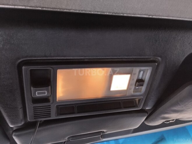 Mercedes E 250 1995, 575,000 km - 2.5 l - Bakı