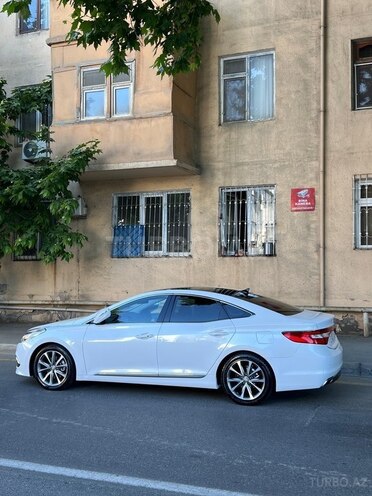 Hyundai Grandeur 2016, 205,000 km - 2.2 л - Bakı