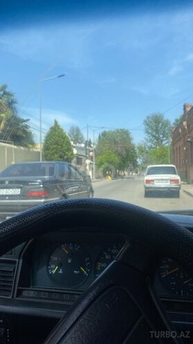 Mercedes 190 1992, 300,000 km - 2.0 l - Gəncə