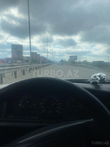 Mercedes 190 1992, 300,000 km - 2.0 l - Gəncə