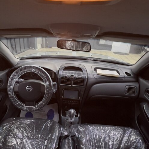 Nissan Sunny-10
