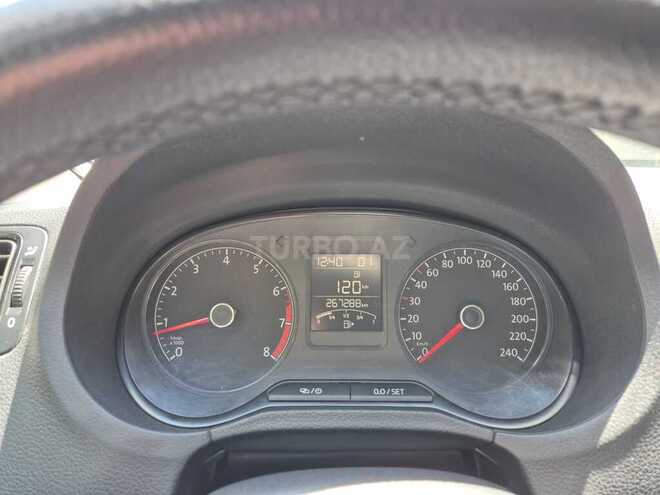 Volkswagen Polo 2018, 267,288 km - 1.6 l - Bakı