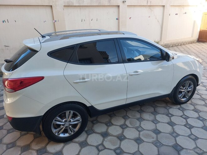 Hyundai ix35 2011, 300,343 km - 2.0 l - Bakı