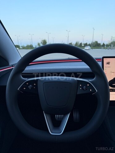 Tesla Model 3 2025, 3,700 km - 0.0 л - Bakı