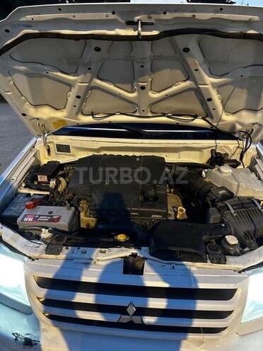 Mitsubishi Pajero io 2000, 254,000 km - 2.0 l - Bakı