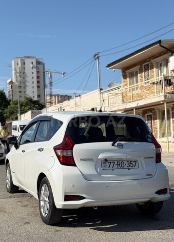 Nissan Note-3