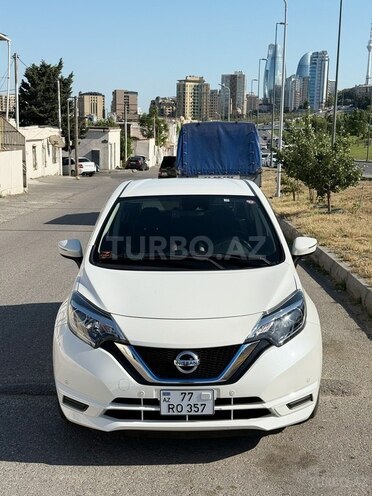 Nissan Note-1