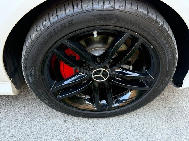 Mercedes C 250 2013, 239,000 km - 1.8 л - Xırdalan