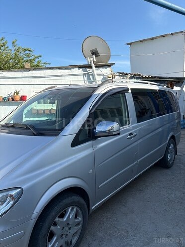 Mercedes Vito 115 2009, 300,000 km - 2.2 л - Bakı