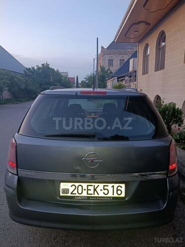 Opel Astra 2005, 220,000 km - 2.0 l - Şəmkir
