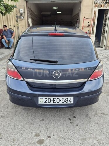 Opel Astra 2008, 214,500 km - 1.4 л - Gəncə