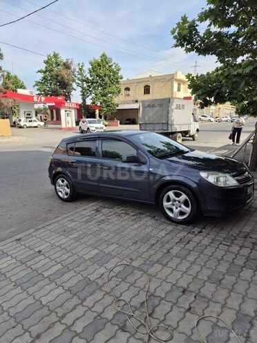 Opel Astra 2008, 214,500 km - 1.4 л - Gəncə