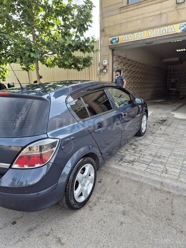 Opel Astra 2008, 214,500 km - 1.4 л - Gəncə