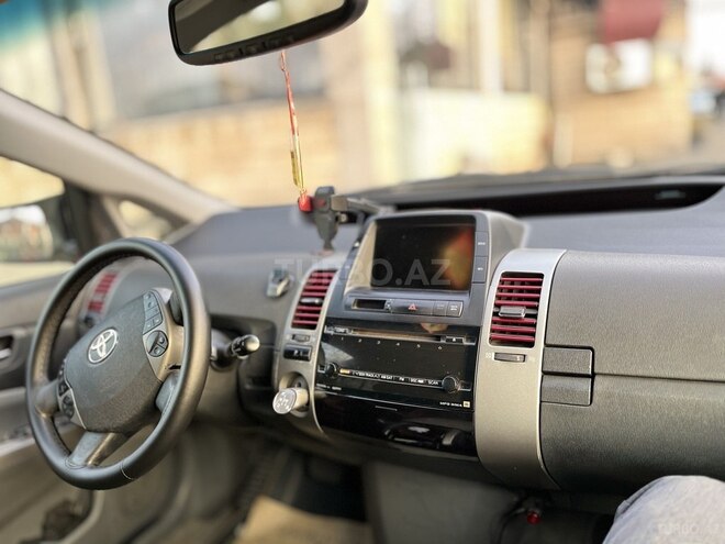 Toyota Prius 2006, 360,000 km - 1.5 l - Masallı