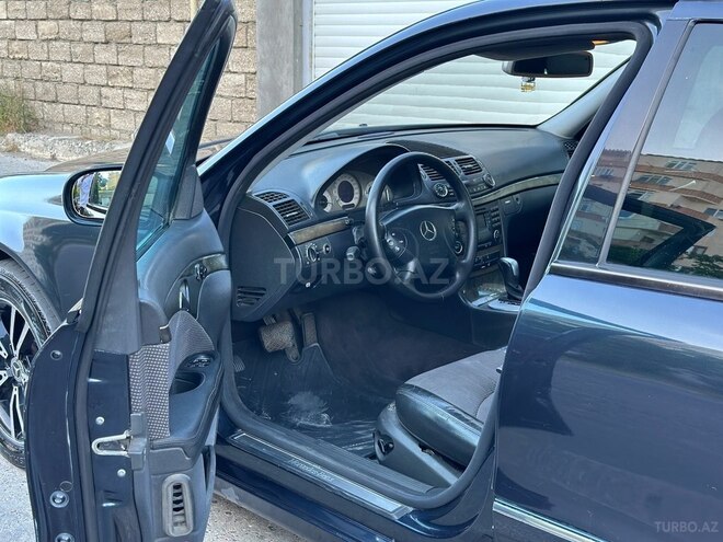 Mercedes E 220 d 2002, 536,000 km - 2.2 l - Bakı