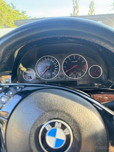 BMW 540 2000, 300,000 km - 4.4 l - Bakı