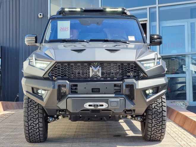 M-Hero 917-1