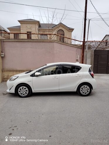 Toyota Aqua 2017, 189,500 km - 1.5 l - Bakı