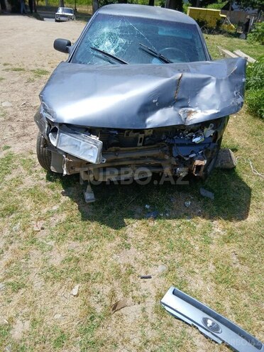 LADA (VAZ) 2110 2010, 250,000 km - 1.6 l - Astara