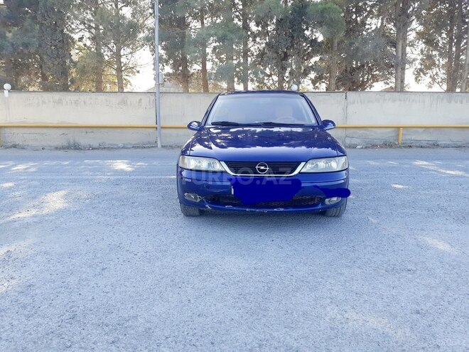 Opel Vectra 1999, 264,000 km - 1.6 l - Sumqayıt