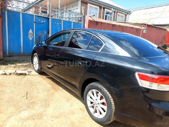 Toyota Avensis 2010, 300,000 km - 2.0 l - Gədəbəy