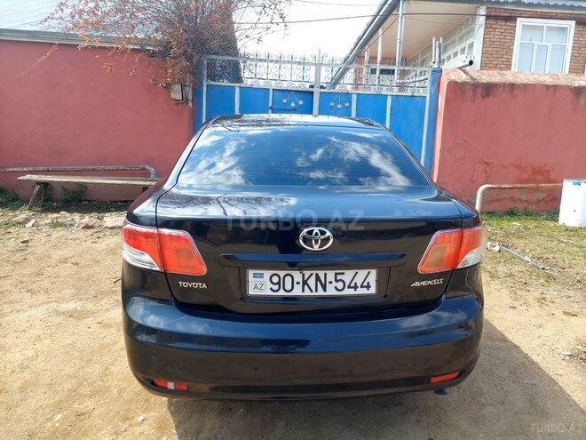Toyota Avensis 2010, 300,000 km - 2.0 l - Gədəbəy