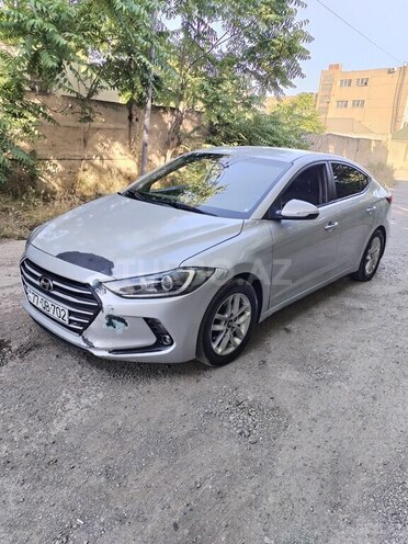Hyundai Elantra 2015, 220,236 km - 1.6 l - Bakı