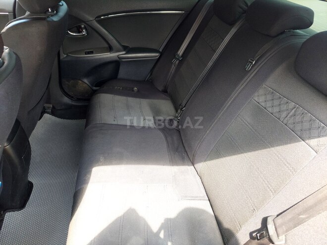 Toyota Avensis 2010, 300,000 km - 2.0 l - Gədəbəy