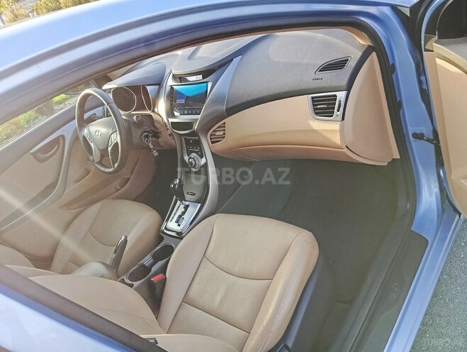 Hyundai Elantra 2012, 96,000 km - 1.8 l - Şəki