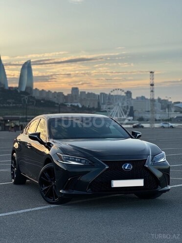 Lexus ES 300h 2022, 53,000 km - 2.5 л - Bakı