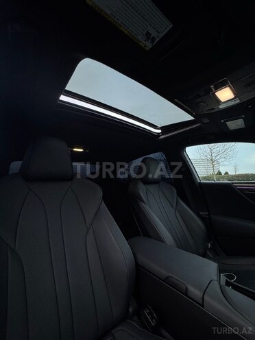 Lexus ES 300h 2022, 53,000 km - 2.5 л - Bakı