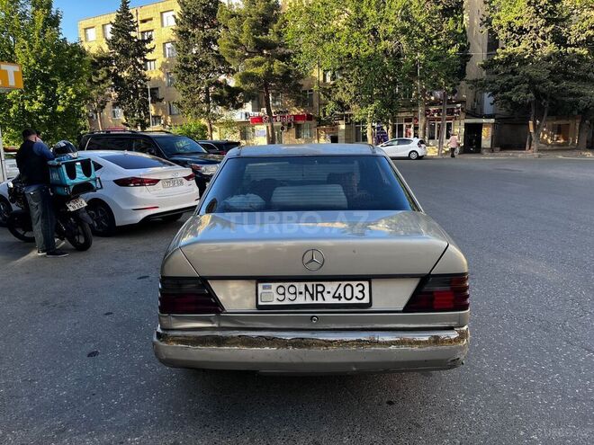 Mercedes E 200 d 1991, 300,000 km - 2.0 l - Bakı