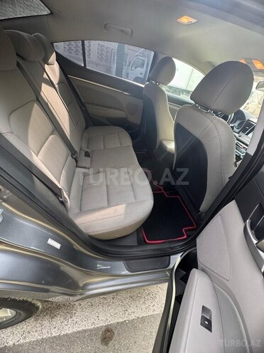 Hyundai Elantra 2017, 135,000 km - 2.0 l - Ağcabədi
