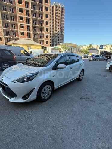 Toyota Aqua 2019, 64,000 km - 1.5 л - Bakı