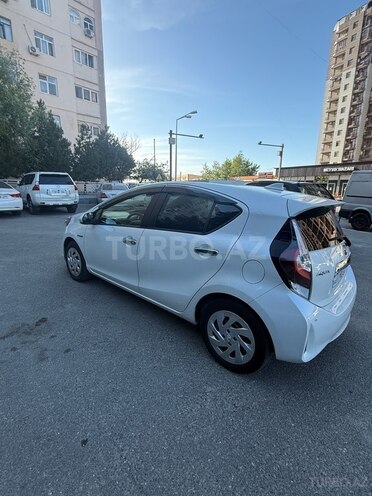 Toyota Aqua 2019, 64,000 km - 1.5 л - Bakı