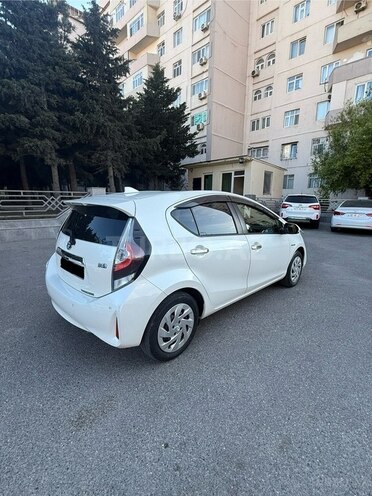 Toyota Aqua 2019, 64,000 km - 1.5 л - Bakı
