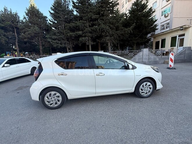 Toyota Aqua 2019, 64,000 km - 1.5 л - Bakı