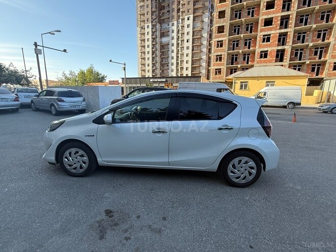 Toyota Aqua 2019, 64,000 km - 1.5 л - Bakı