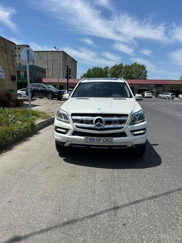 Mercedes GL 450 4MATIC 2015, 323,556 km - 3.0 l - Bakı