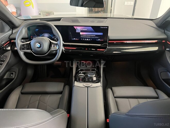 BMW 530 2024, 9,000 km - 2.0 l - Bakı
